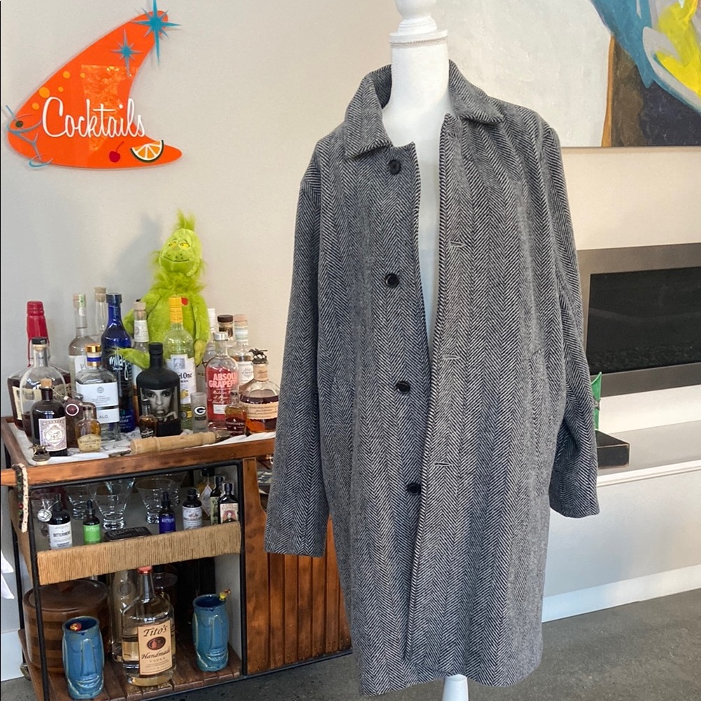 Abercrombie Gray Herringbone Coat